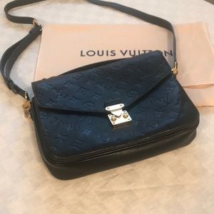 Louis Vuitton empreinte pouchette Métis
